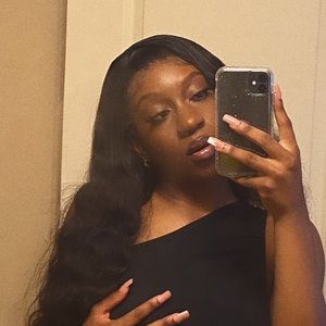 Meet your Posher, Sade